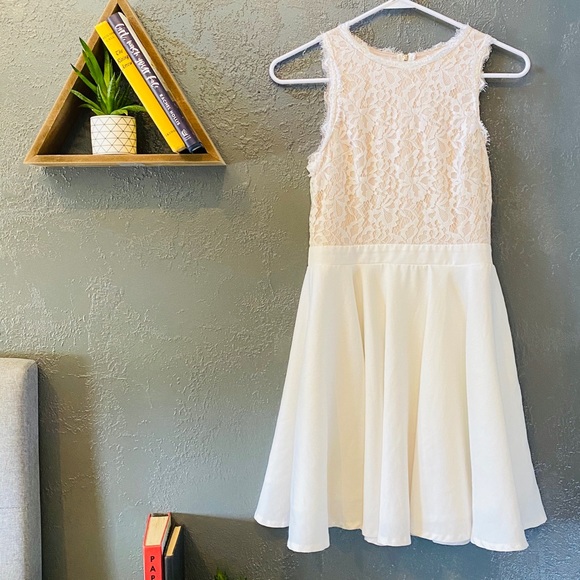 Other - White dress